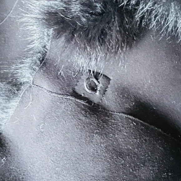 Andrew Marc Long haired shearling (genuine fur) black size Small - Picture 5 of 7